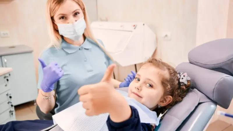 How to make your child’s first dental visit positive