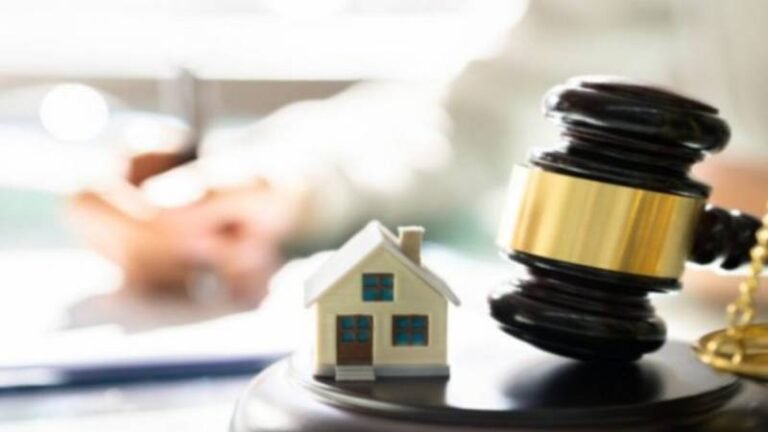 How Professional Auction Bidding Services Help Buyers Make Smarter Property Decisions